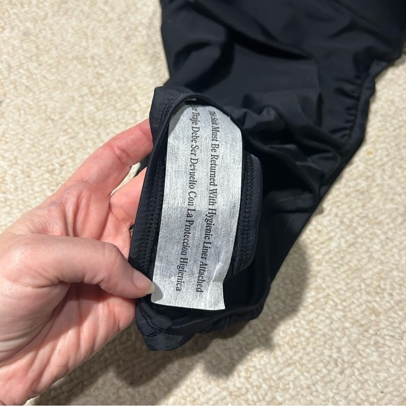 Kona Sol Womens Crochet Flounce High Coverage One Piece Swimsuit Black size Med - Picture 8 of 13